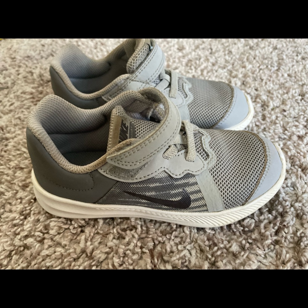 Boys Nike 10c used good condition